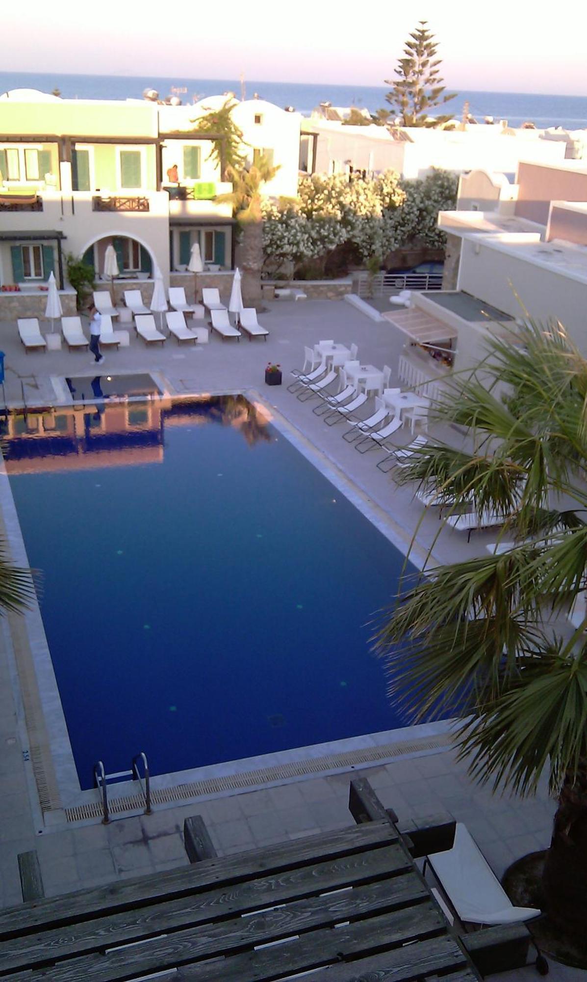 Rose Bay Hotel Kamári Zewnętrze zdjęcie