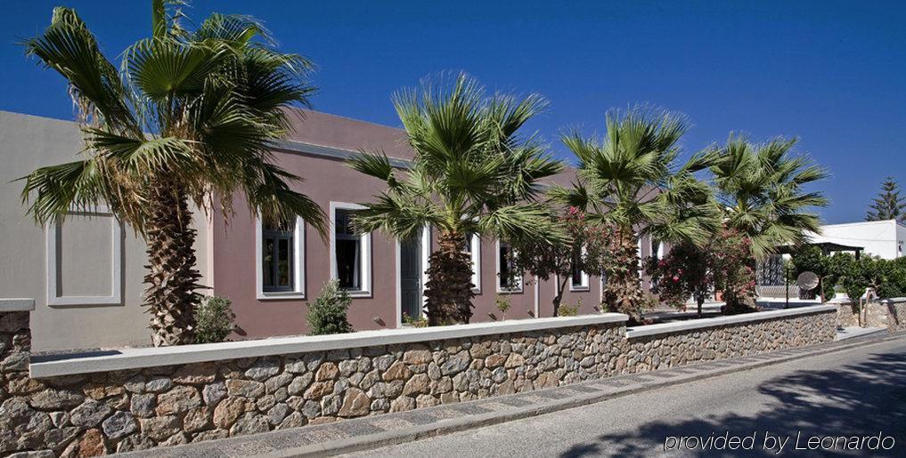 Rose Bay Hotel Kamári Zewnętrze zdjęcie